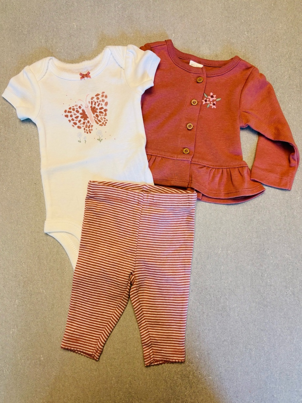 Carter’s Outfit